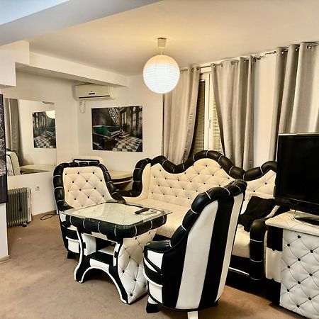 Bali Colosseum Hotel Beograd Eksteriør billede