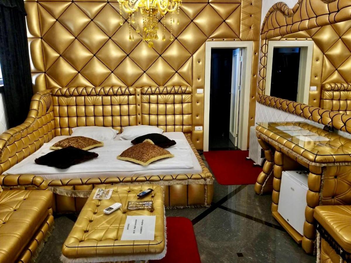 Bali Colosseum Hotel Beograd Eksteriør billede