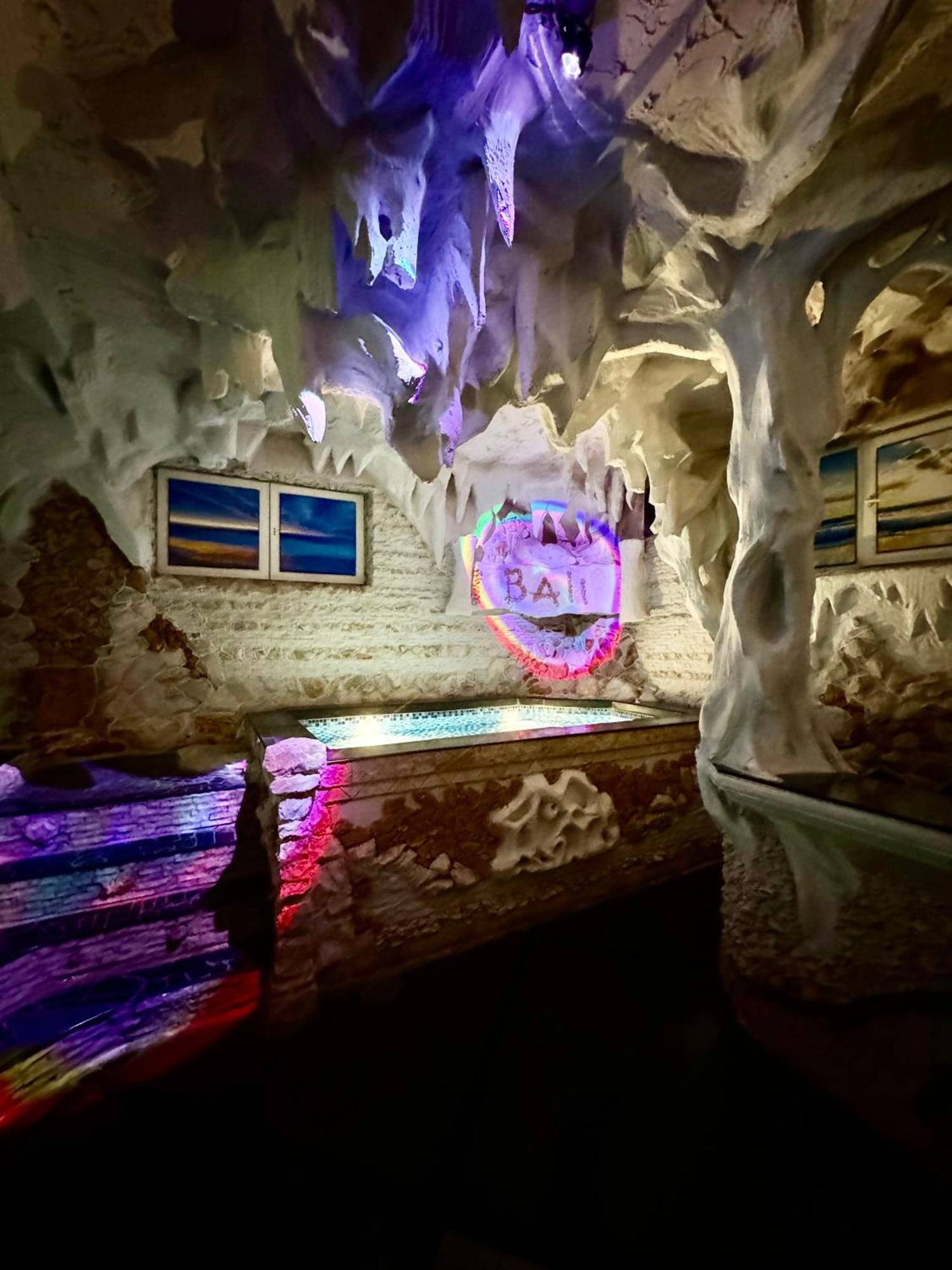 Bali Colosseum Hotel Beograd Eksteriør billede