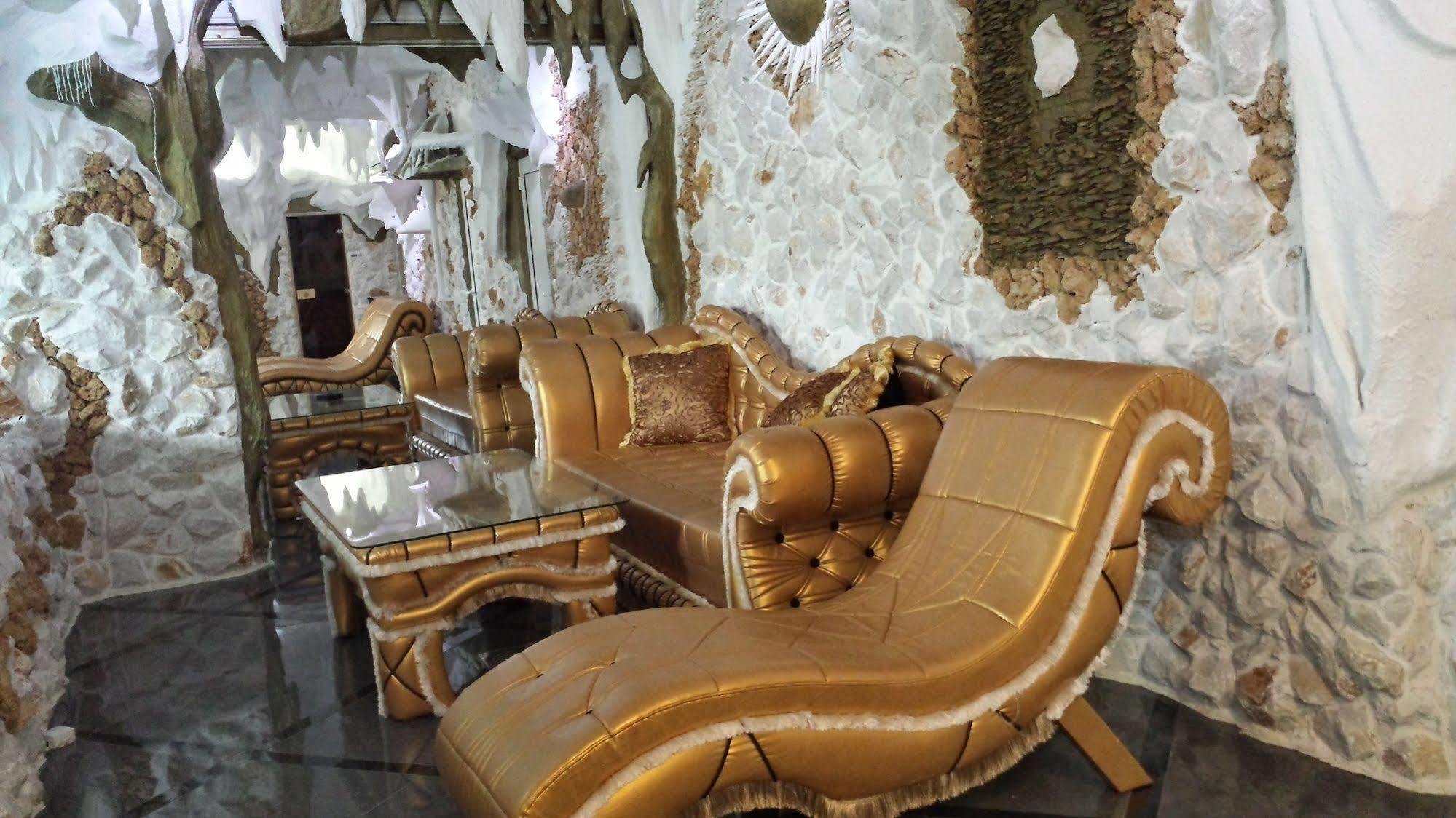 Bali Colosseum Hotel Beograd Eksteriør billede